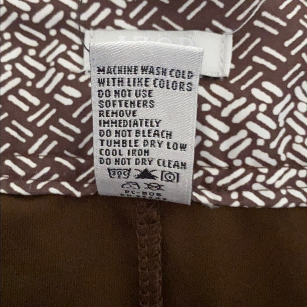 Izod Golf skirt - Picture 10 of 10
